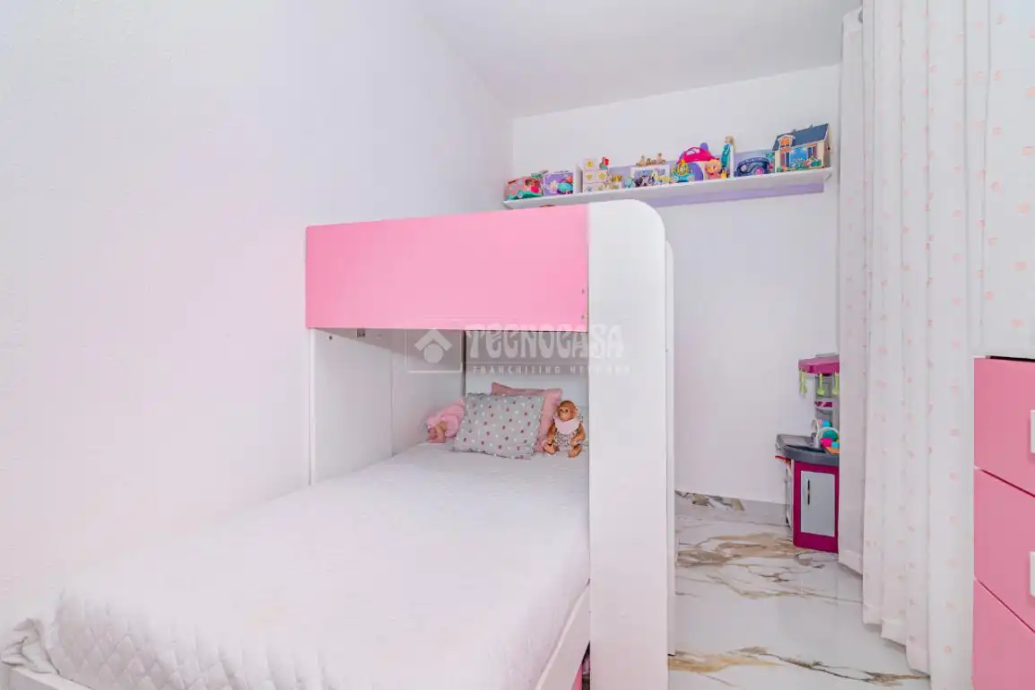 Habitación de Piso en venta en Lucena con Aire acondicionado y Calefacción
