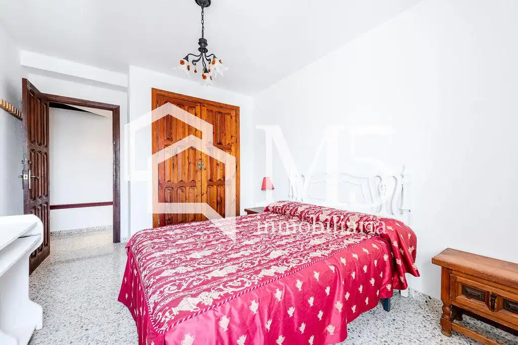 Flat with pool for sale in Torre del Mar, imagen 16