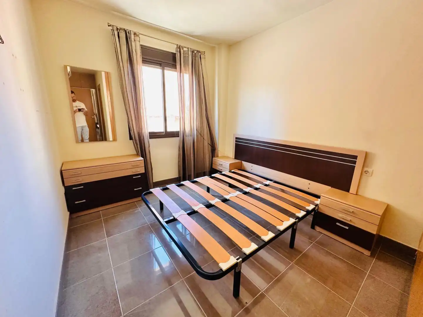 Schlafzimmer von Wohnung zur Miete in Málaga mit Klimaanlage und Balkon