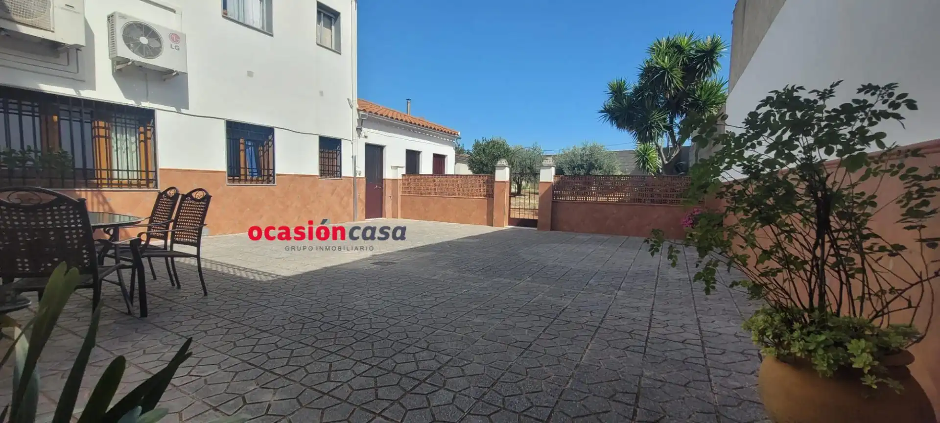 Exterior view of Houses for sale in Villanueva de Córdoba  with Air Conditioner and Terrace