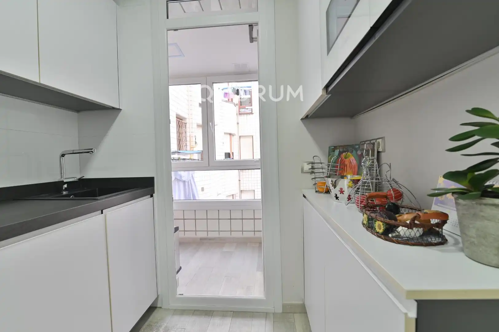 Cocina de Piso en venta en Bilbao  con Calefacción y Trastero
