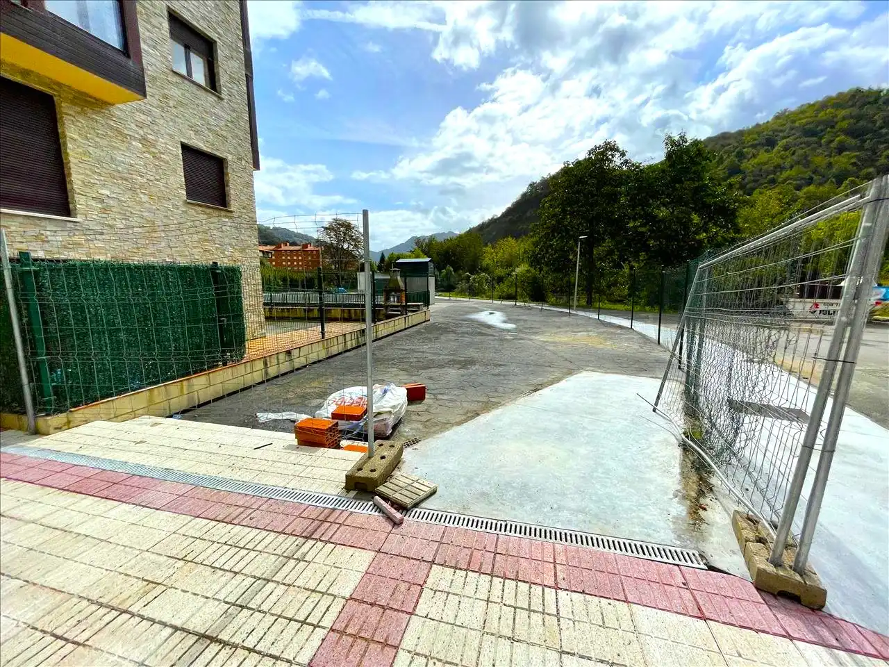 Residencial amb ascensor en venda a Travesía Cardenal Ceferino, imagen 2