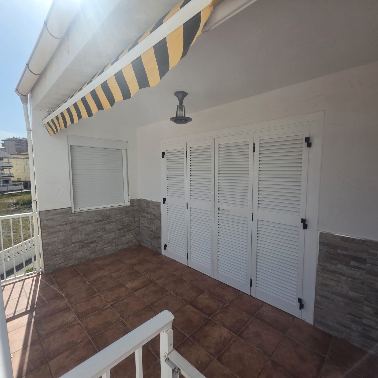 Casa adosada en venda en Oropesa del Mar / Orpesa amb Terrassa, Moblat i Balcó
