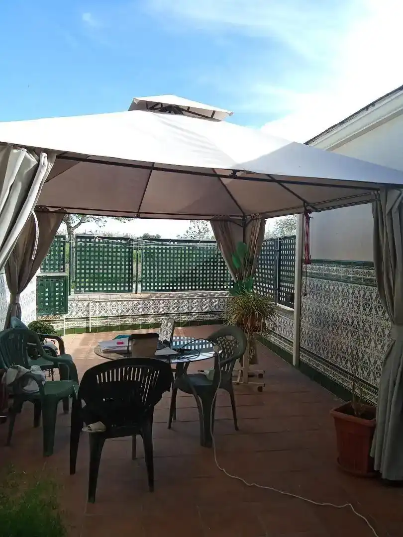Terraza de Casa o chalet para compartir en Aranjuez con Jardín privado, Amueblado y Horno
