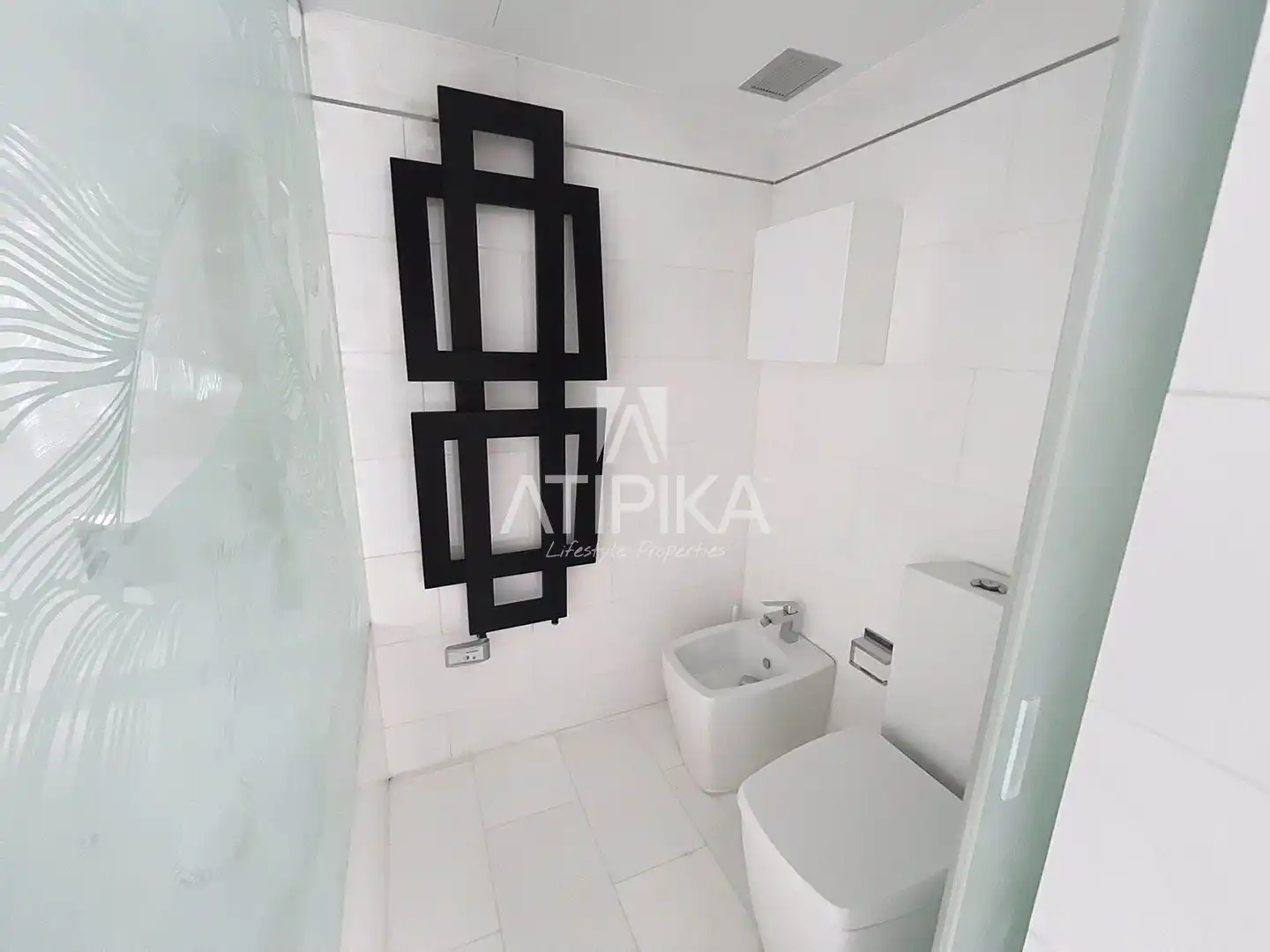 Baño de Ático en venta en Barcelona con Aire acondicionado, Parquet y Terraza