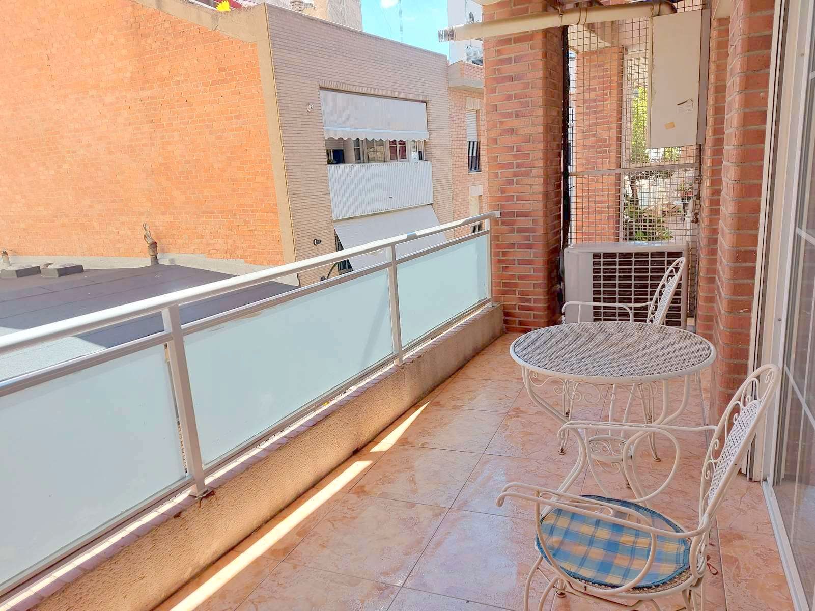 Terrassa de Pis de lloguer en  Zaragoza Capital amb Aire condicionat, Calefacció i Terrassa