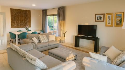 Photo 3 of Attic to rent in Benatalaya, Málaga