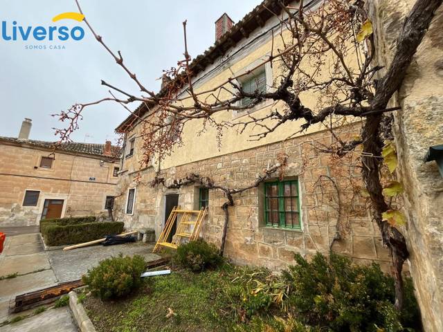 Casa-chalet en Venta en Plaza PADRE SERNA, 3 en Villasandino