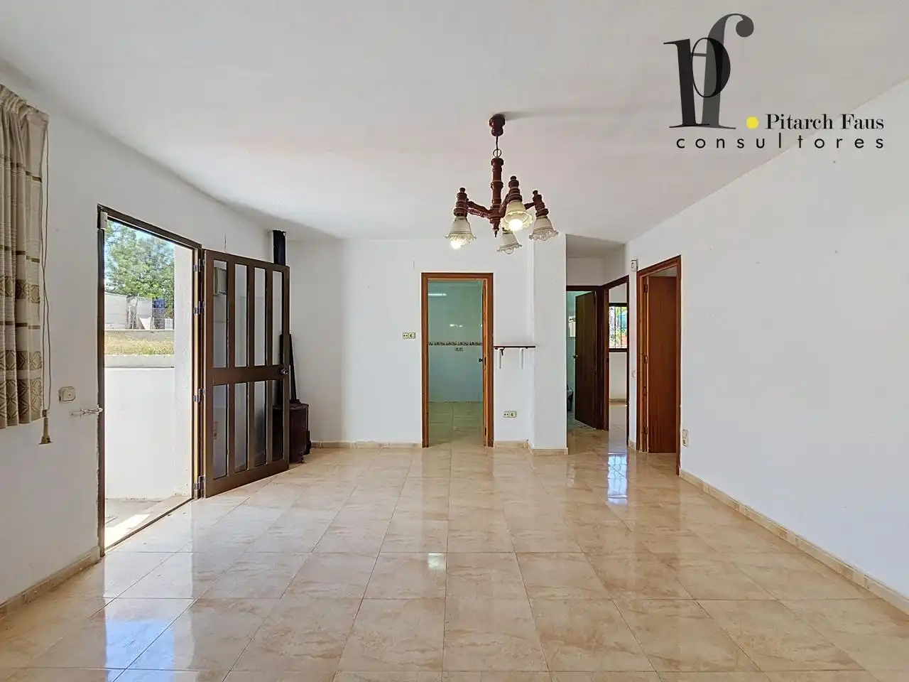 Houses for sale in La Pobla de Vallbona