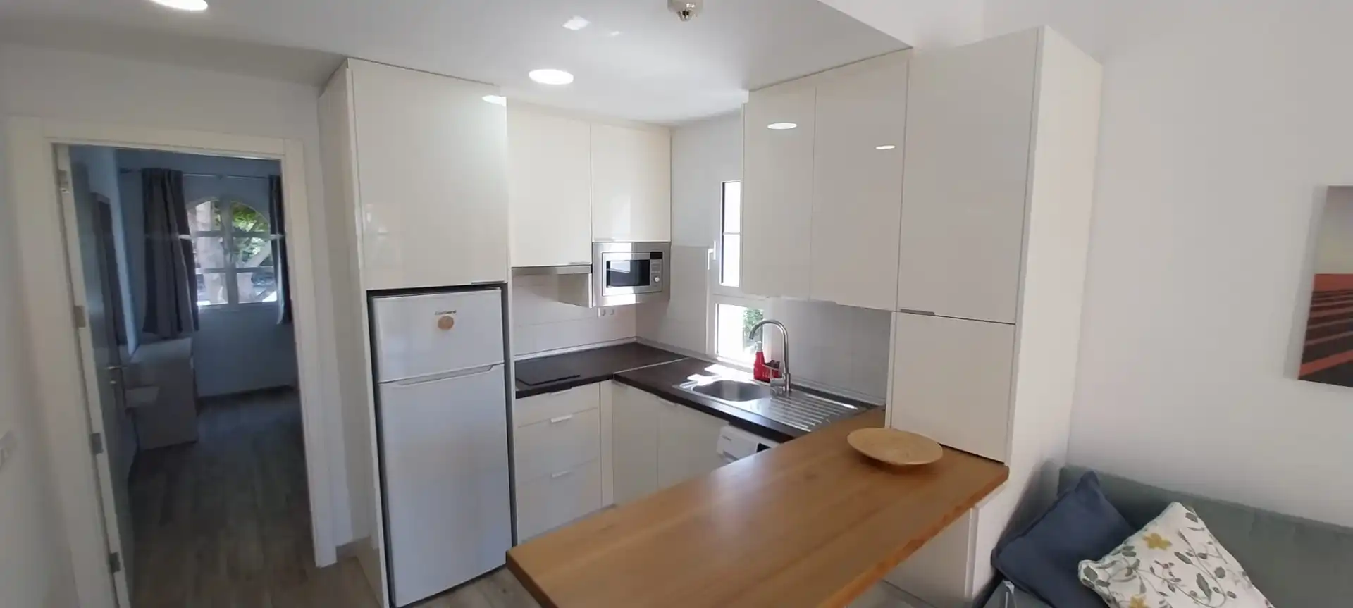 Cuina de Apartament de lloguer en San Bartolomé de Tirajana amb Aire condicionat, Calefacció i Terrassa