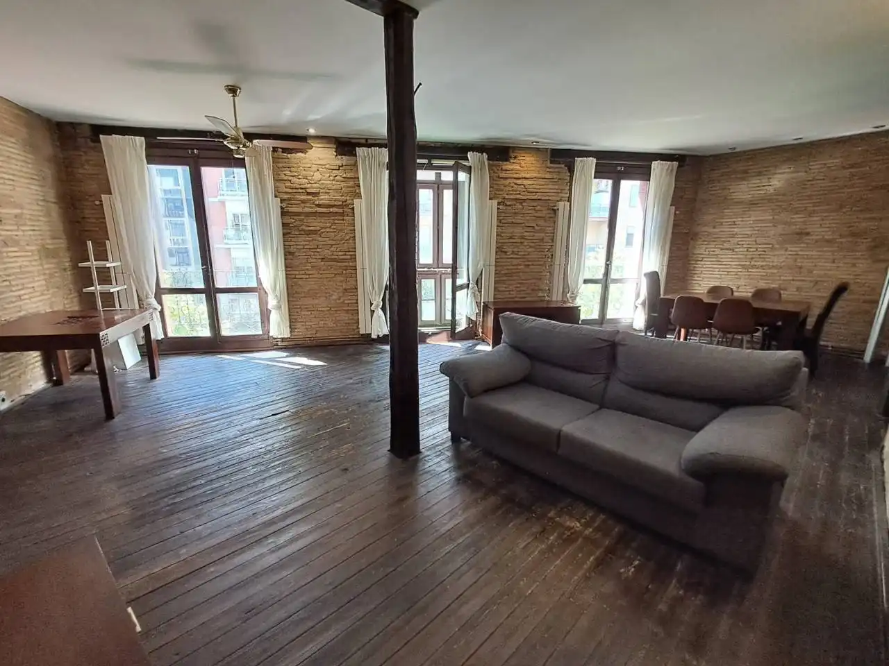 Wohnzimmer von Wohnung zum Verkauf in  Logroño mit Heizung und Balkon