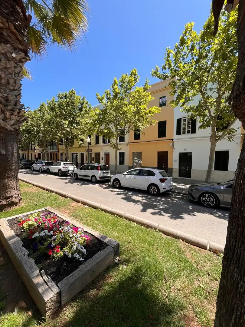 Vista exterior de Piso en venta en Ciutadella de Menorca con Aire acondicionado