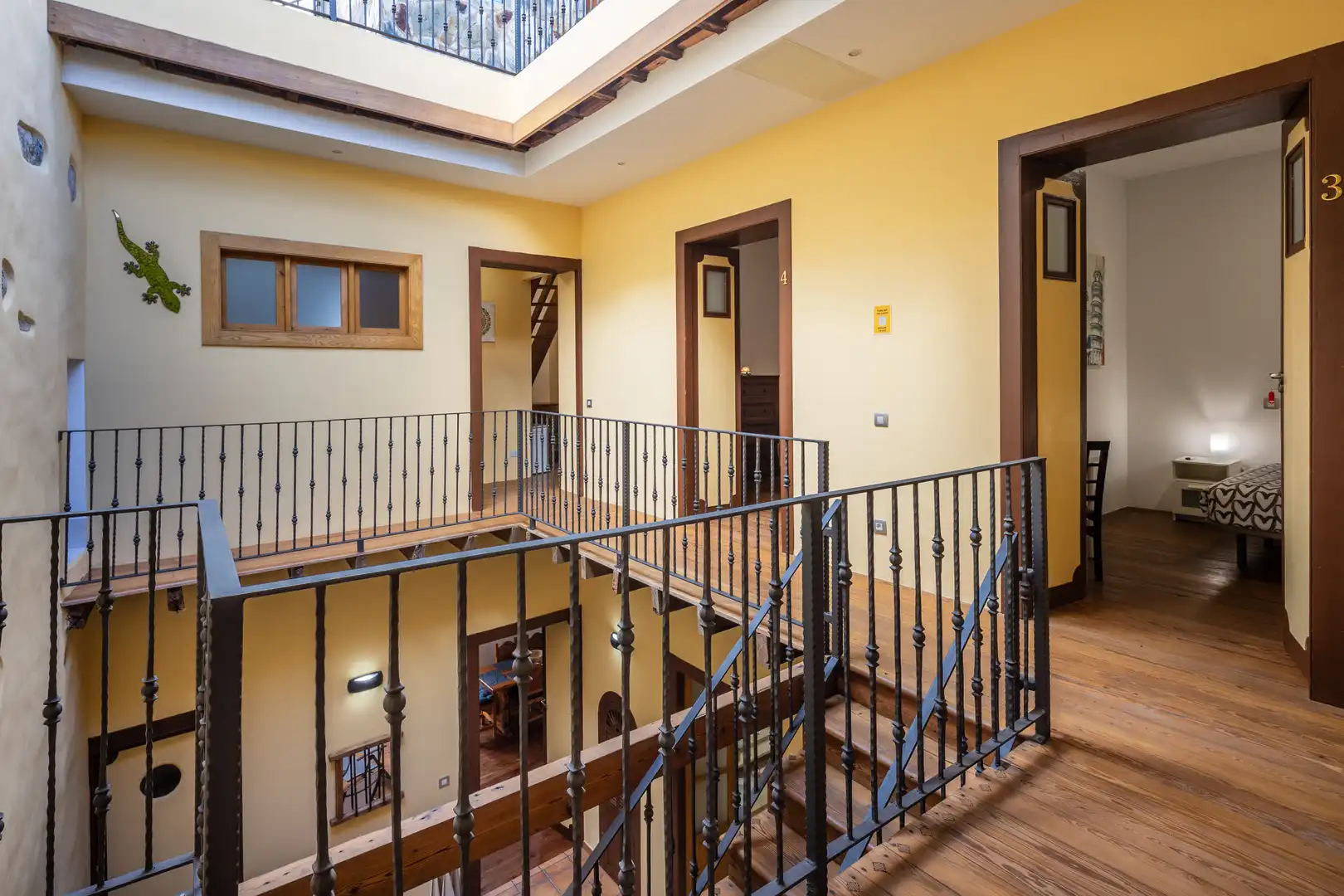 Casa adosada en venda en Santa María de Guía de Gran Canaria amb Terrassa, Moblat i Balcó