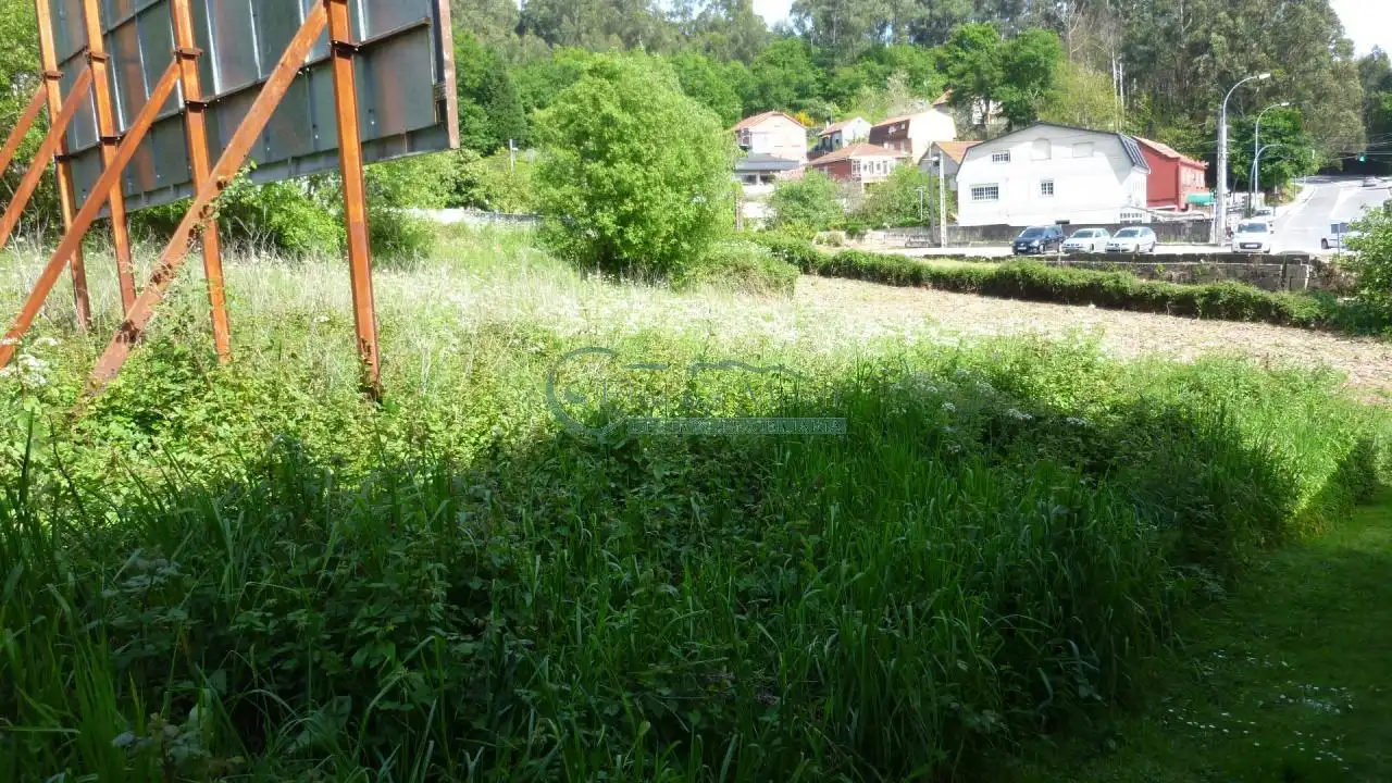 Terrain rustique à vendre à Lavadores
