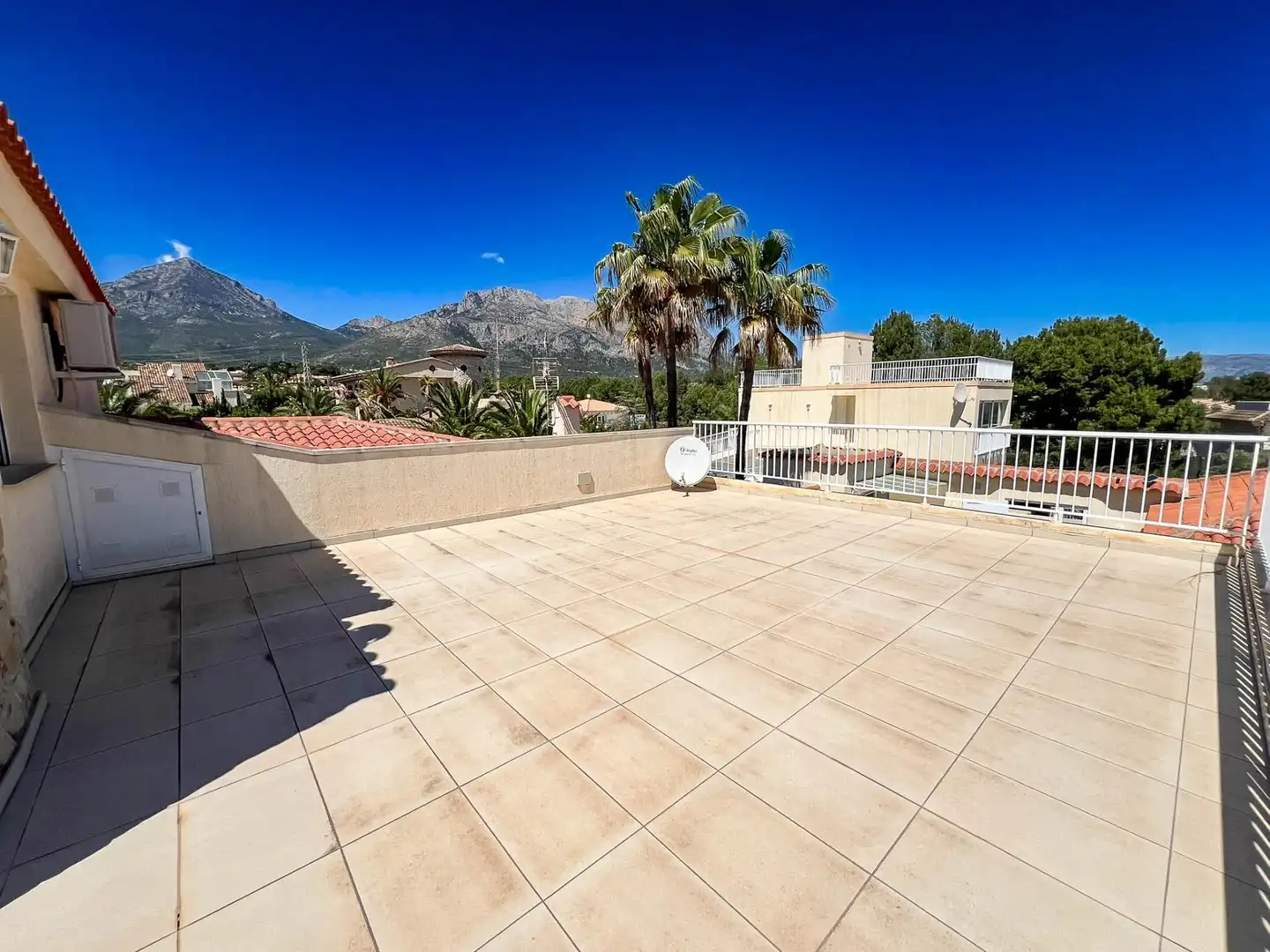 Terraza de Casa o chalet en venta en La Nucia con Aire acondicionado, Calefacción y Jardín privado