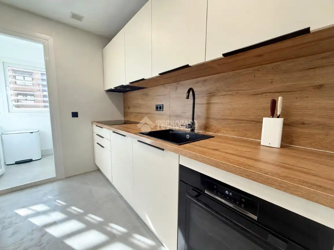 Kitchen of Flat for sale in Fuencarral - El Pardo