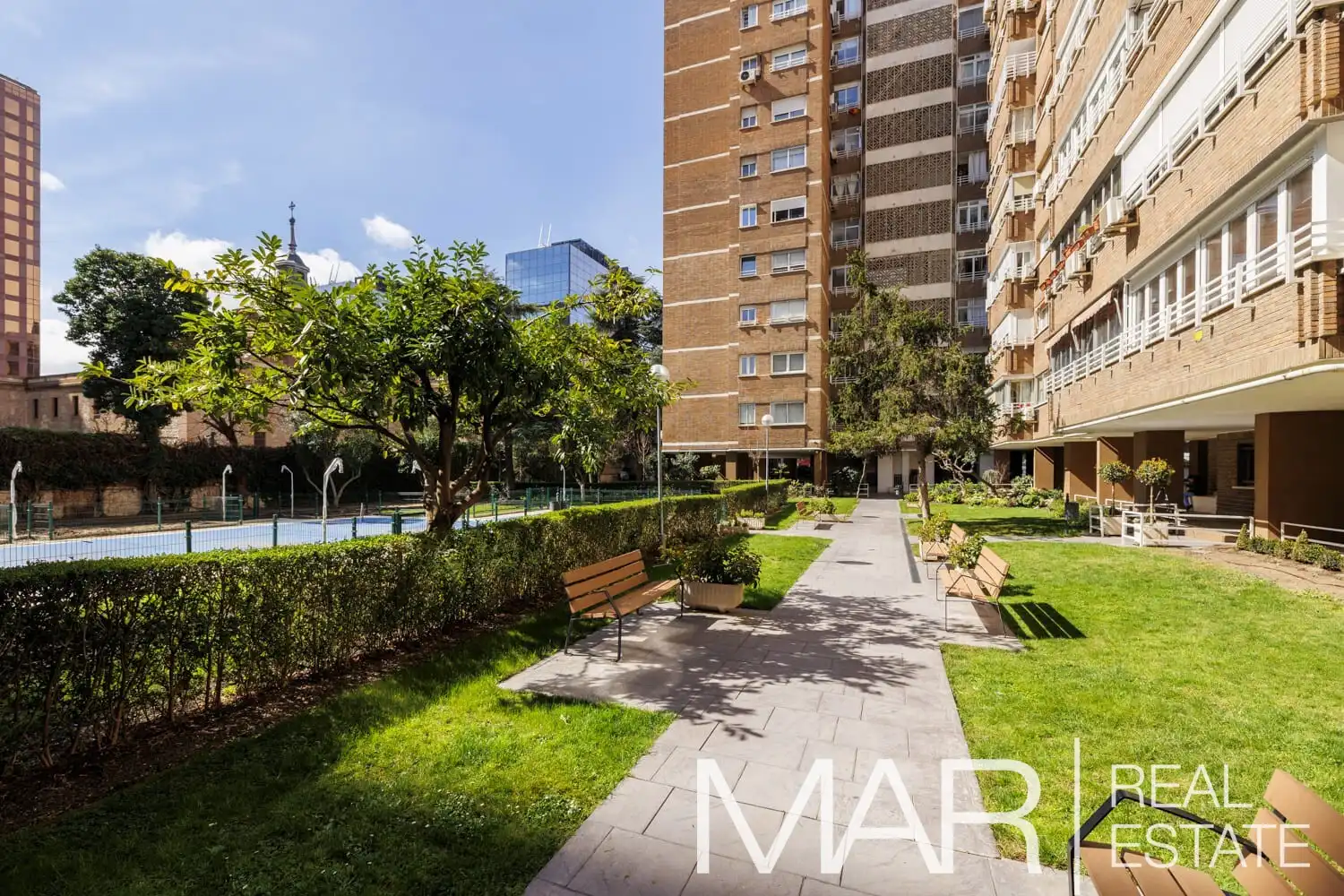Vista exterior de Piso en venta en Madrid con Aire acondicionado, Calefacción y Trastero