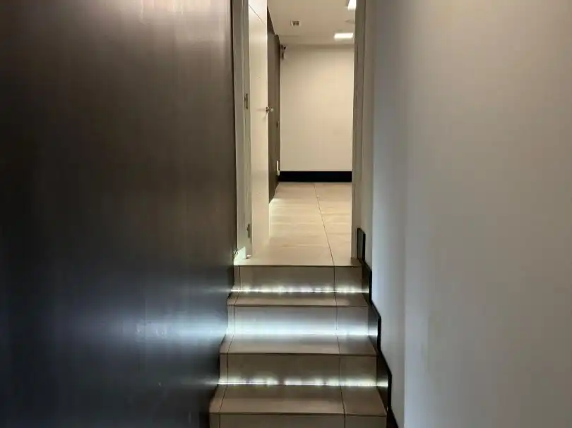 Office for rent in Madrid  with Air Conditioner