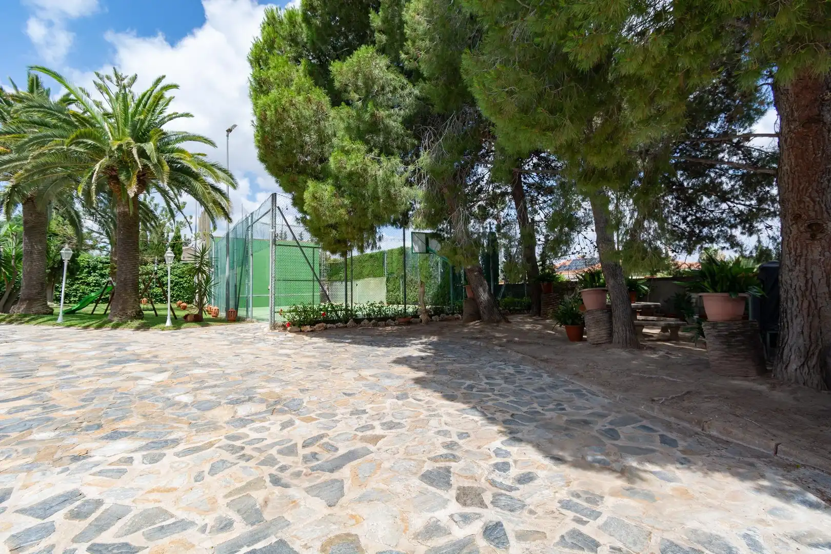 Jardí de Casa o xalet en venda en Cartagena amb Aire condicionat, Calefacció i Jardí privat