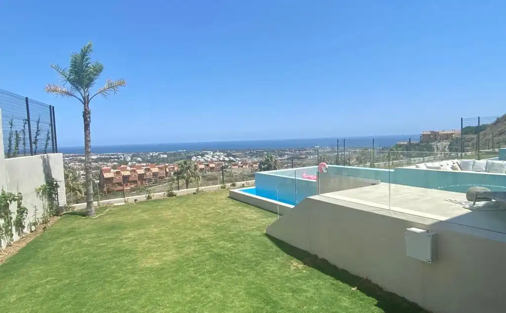 Chalet con piscina en venta en Benahavís pueblo, imagen 4