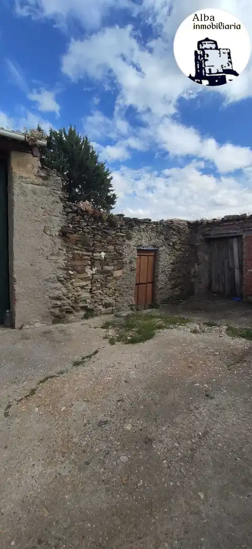 Casa con giardino in vendita a Calle Mercado 9, imagen 3