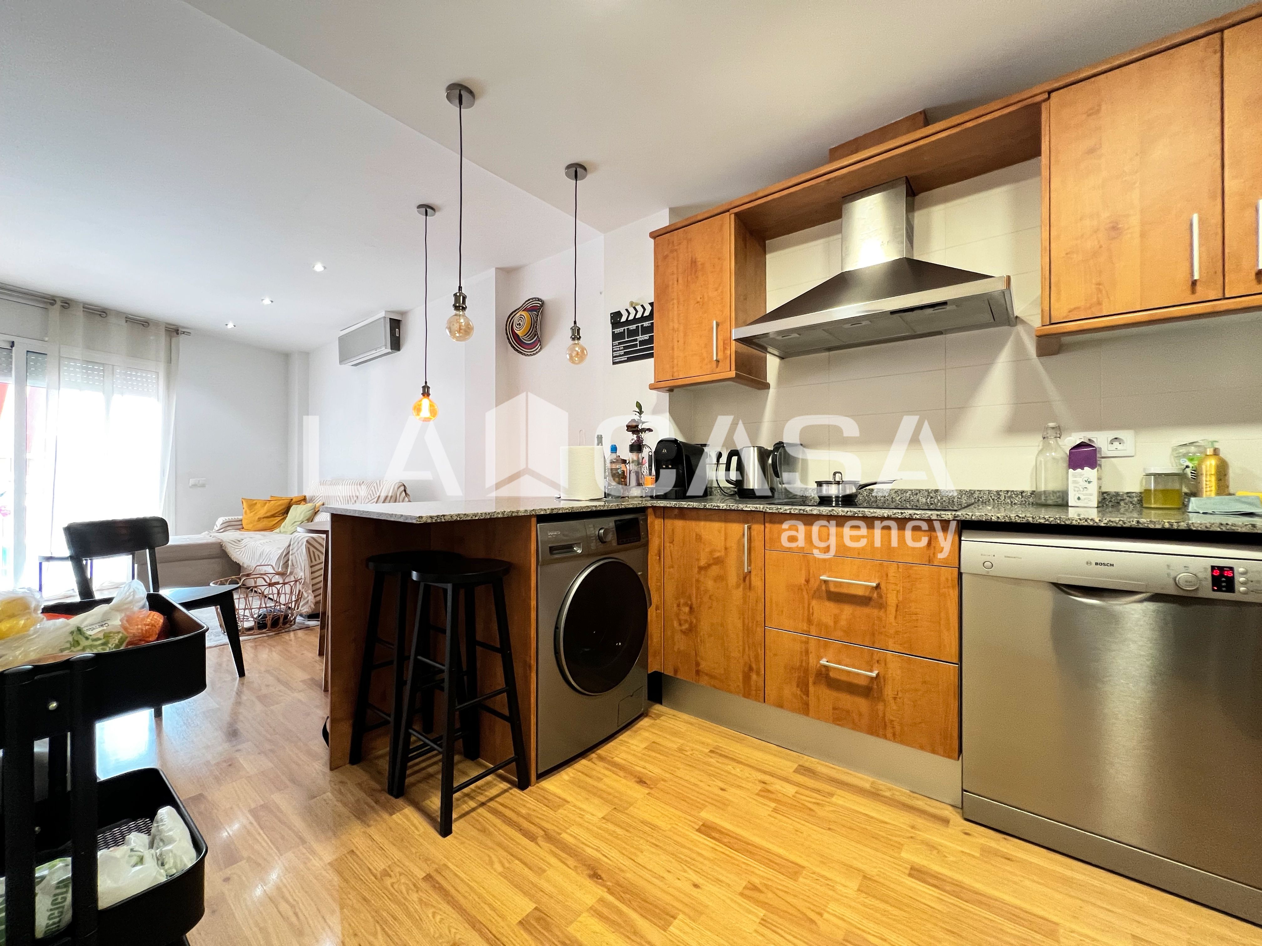 Kitchen of Flat for sale in Badalona  with Heating and Balcony