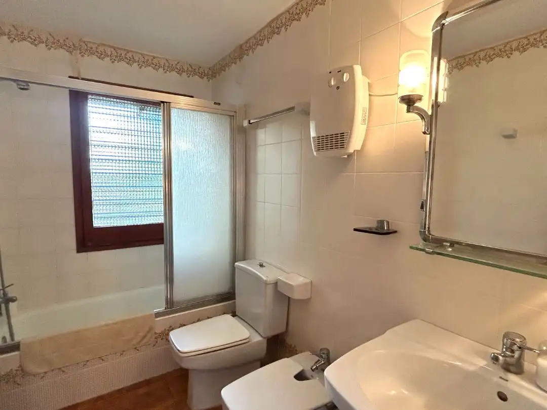 Adosado con piscina en venta en Ctra. Canyelles 36, imagen 10