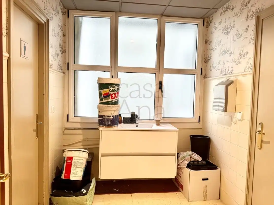 Kitchen of Office for rent in Bilbao   with Air Conditioner and Heating