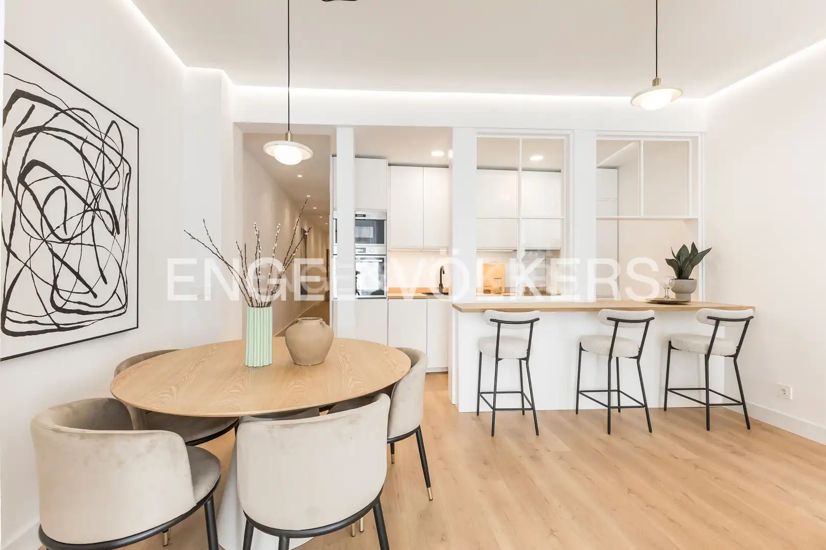 Dining room of Flat for sale in Madrid  with Air Conditioner, Heating and Balcony