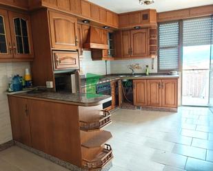 Kitchen of Flat for sale in Ourense Capital 