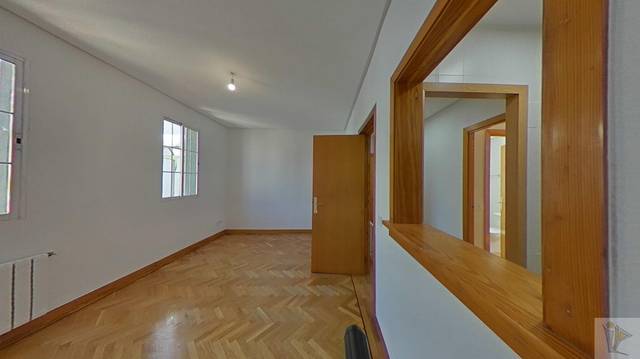 Piso en Venta en AV de Valladolid  en Casa de Campo