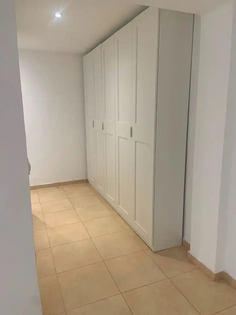 Wohnung zur Miete in Sevilla mit Klimaanlage, Heizung und Waschmaschine
