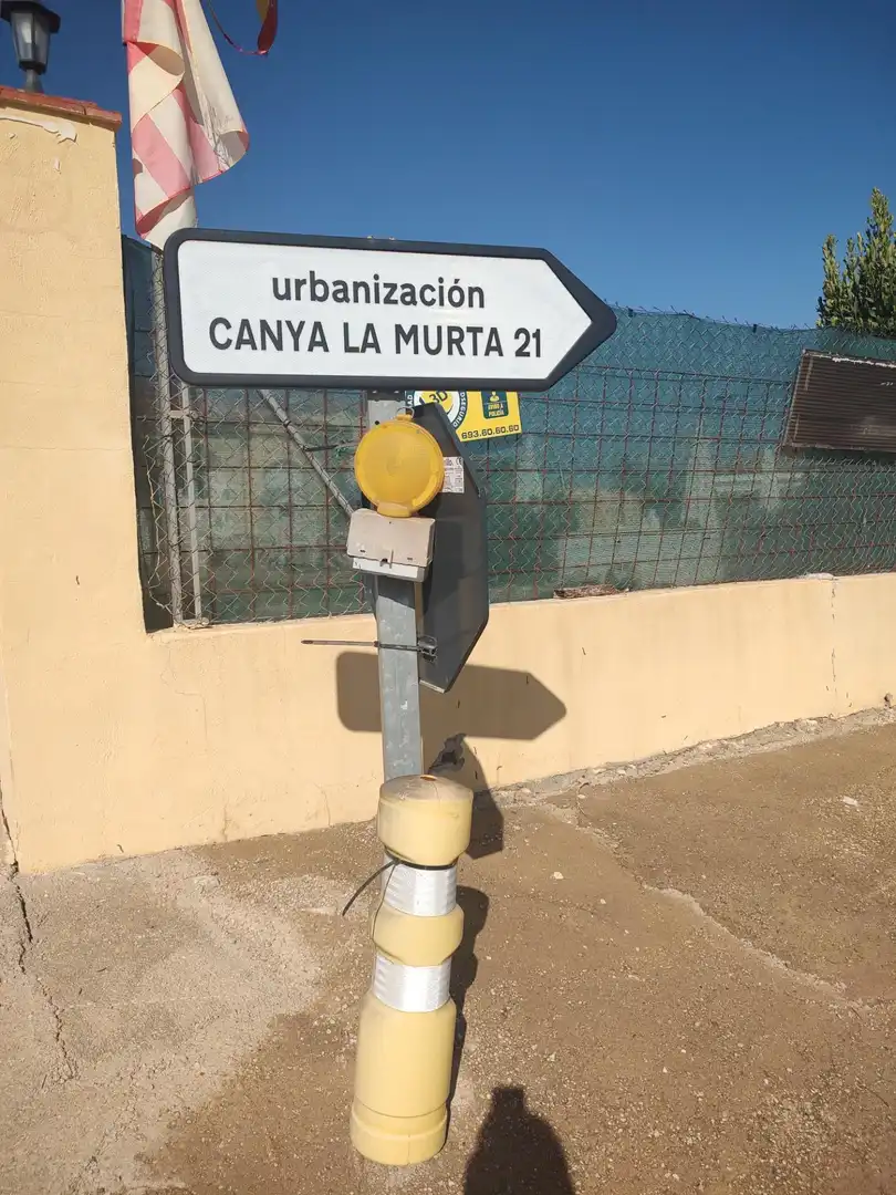 Terreno rústico en venta en Carrera Villa de Montroy, imagen 2