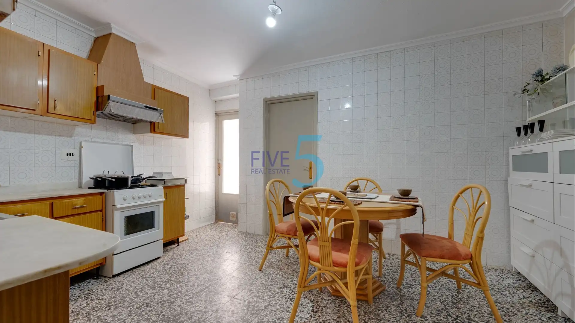 Kitchen of Flat for sale in Elche / Elx  with Furnished and Balcony