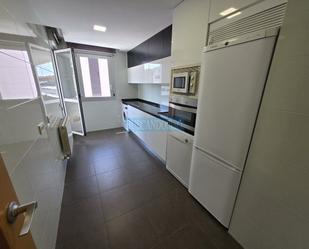 Cuina de Apartament de lloguer en  Logroño amb Aire condicionat, Calefacció i Parquet