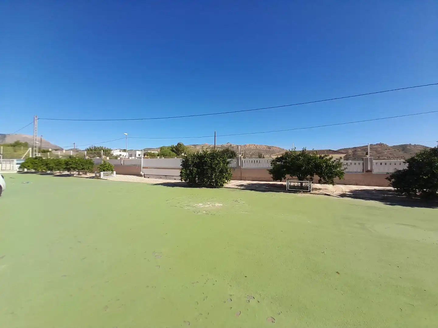 Vista exterior de Casa o xalet en venda en Alicante / Alacant amb Calefacció, Jardí privat i Terrassa