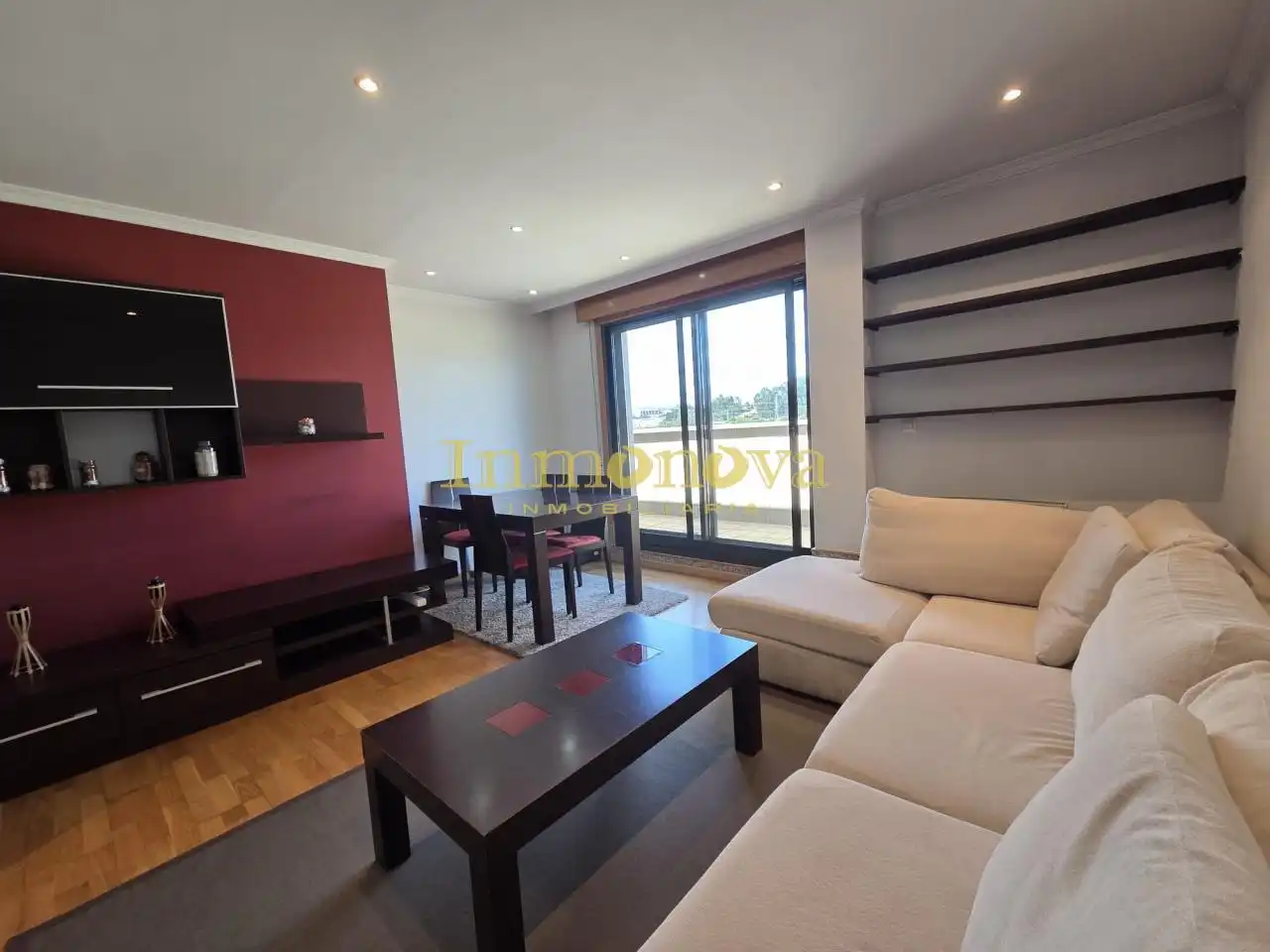 Wohnzimmer von Dachboden zur Miete in Salvaterra de Miño mit Heizung, Terrasse und Abstellraum