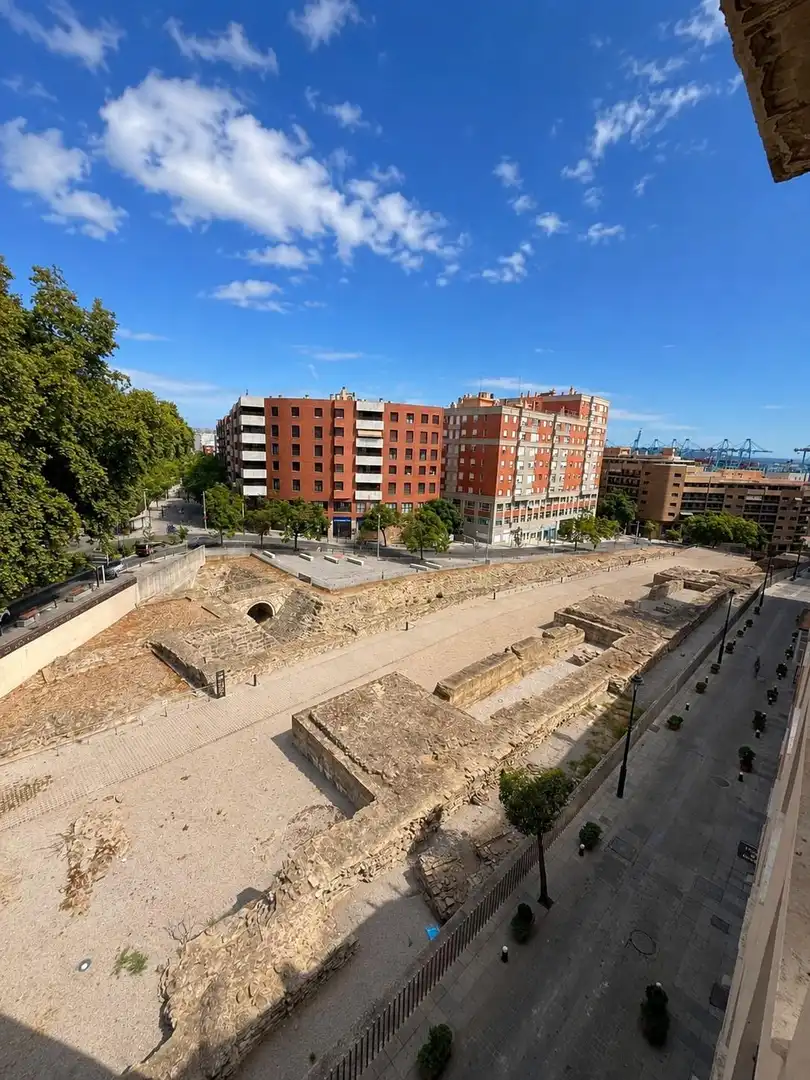 Vista exterior de Piso en venta en Algeciras