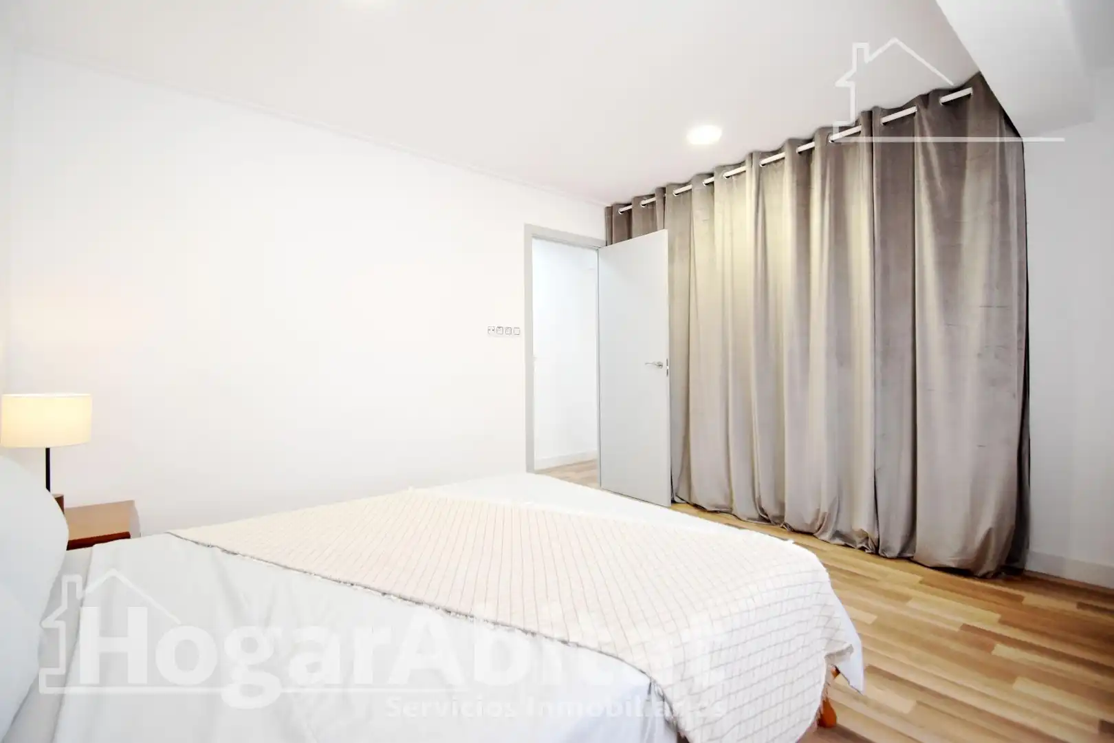Bedroom of Flat for sale in Cullera  with Air Conditioner, Terrace and Furnished