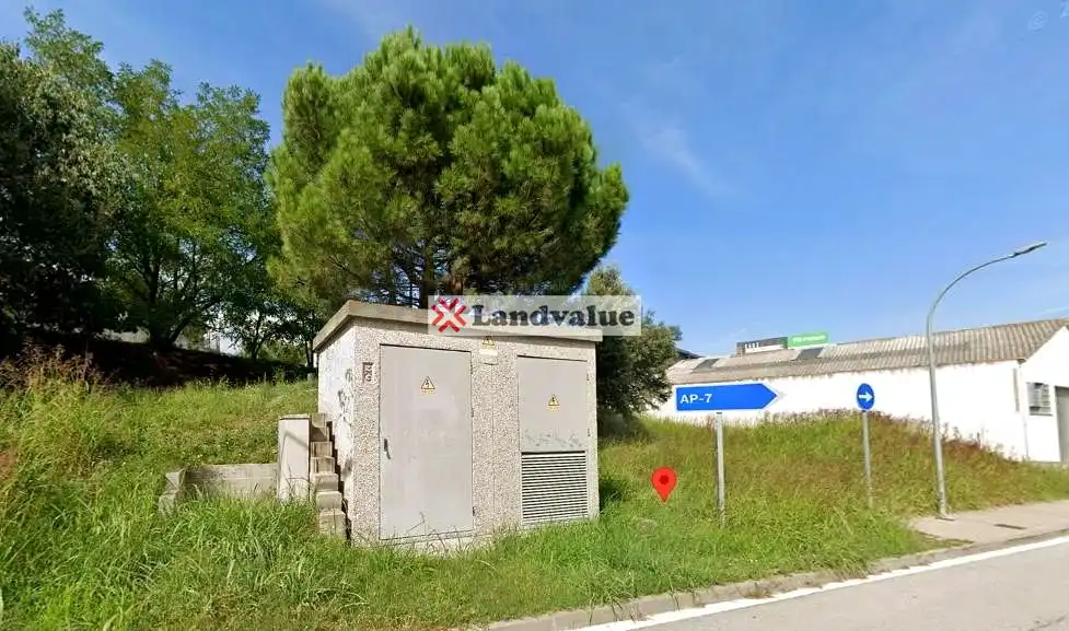 Terreny industrial en venda en Santa Maria de Palautordera