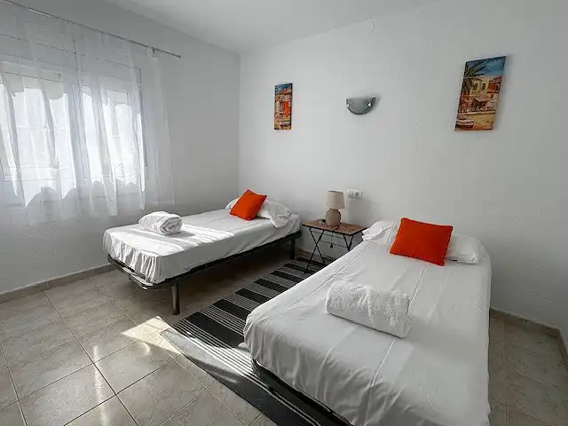 Habitación de Casa o chalet en venta en L'Escala con Aire acondicionado, Calefacción y Jardín privado