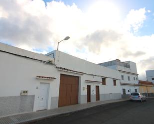 Exterior view of Single-family semi-detached for sale in Las Palmas de Gran Canaria  with Terrace and Furnished