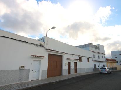 Exterior view of Single-family semi-detached for sale in Las Palmas de Gran Canaria  with Terrace and Furnished