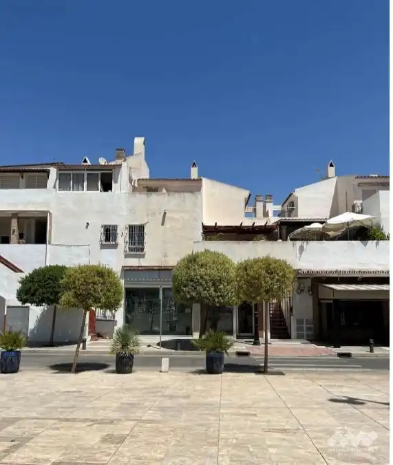 Local comercial en venda a San Pablo, imagen 2