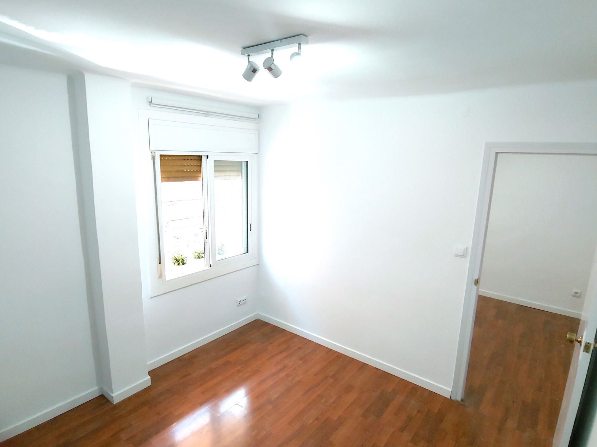 Bedroom of Flat for sale in L'Hospitalet de Llobregat  with Air Conditioner, Heating and Oven