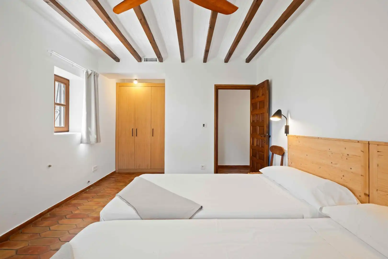 Bedroom of Houses for sale in L'Alfàs del Pi  with Air Conditioner, Heating and Private garden