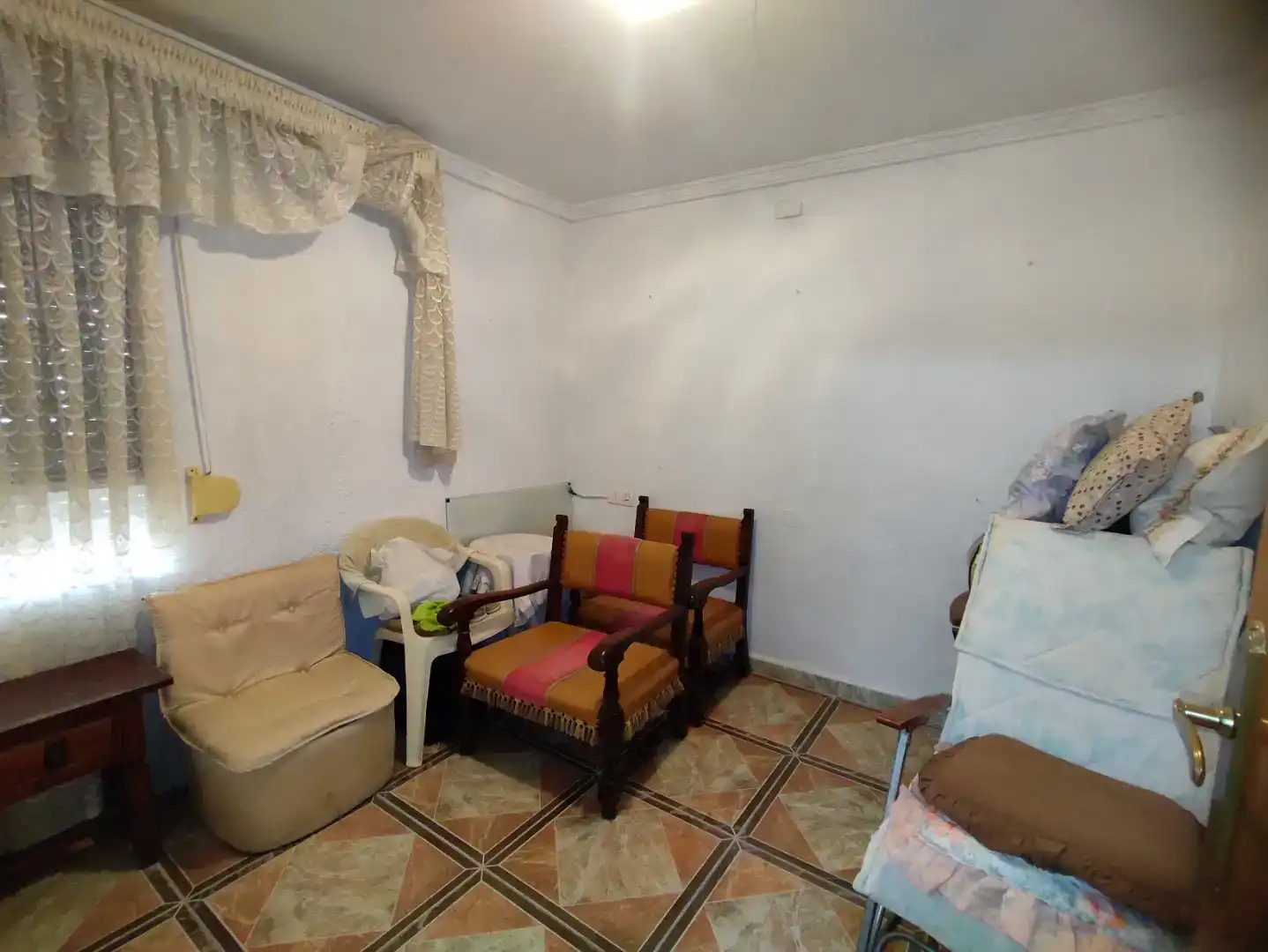 Casa adosada en venda en Elda amb Traster i Moblat