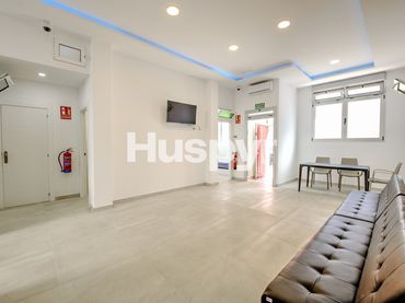 Maison mitoyenne avec balcon à vendre à Calle la Asunción