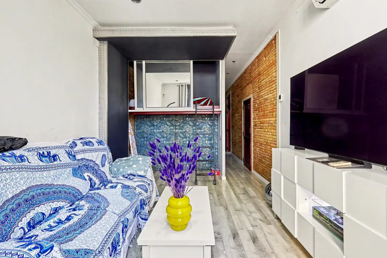 Living room of Flat for sale in  Barcelona Capital  with Terrace