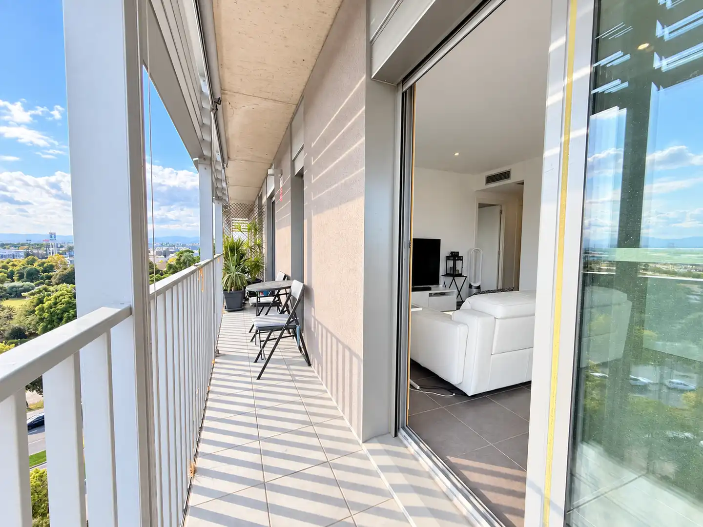Flat with terrace for sale in Avenida Camp de Morvedre, imagen 4